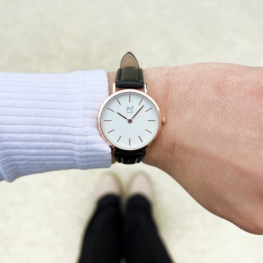 Classico / White & Rose Gold / Black Leather